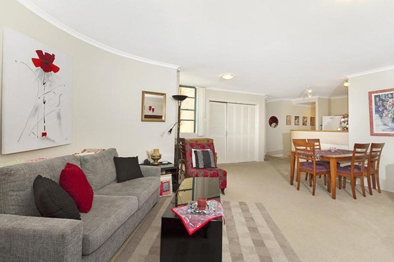 Photo - 28/228 Vulture Street, South Brisbane QLD 4101 - Image 2