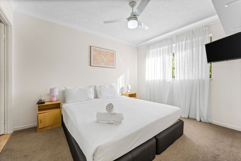 Photo - 28/2342-2358 Gold Coast Highway, Mermaid Beach QLD 4218 - Image 8