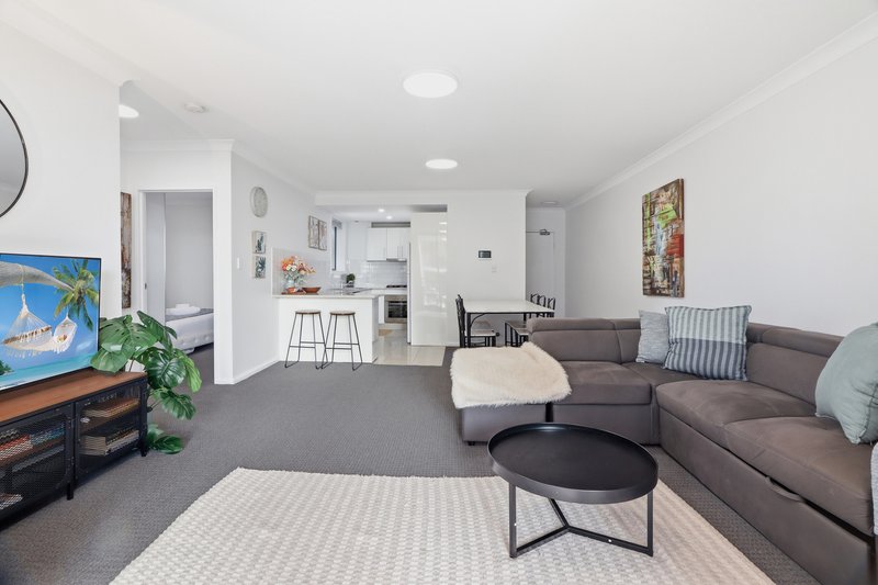 Photo - 28/24 Campbell Street, Parramatta NSW 2150 - Image 7