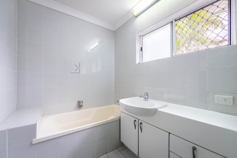 Photo - 28/24 Ron Penhaligon Way, Robina QLD 4226 - Image 31