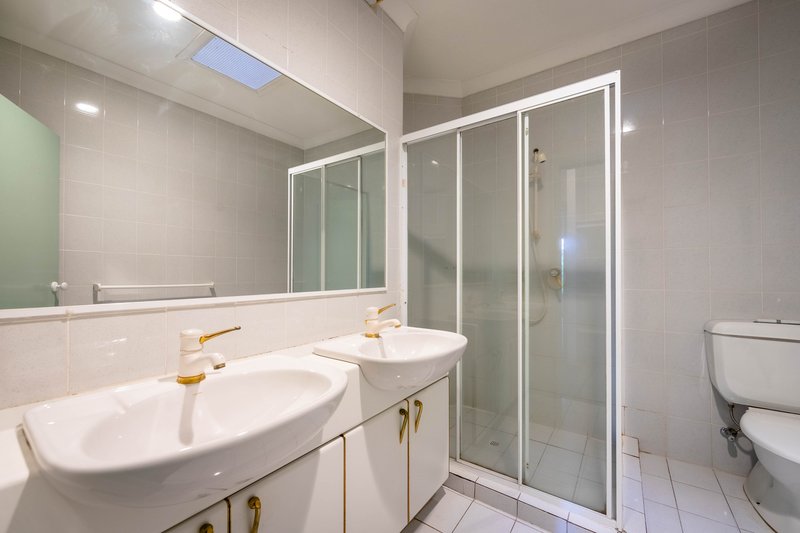 Photo - 28/24 Ron Penhaligon Way, Robina QLD 4226 - Image 35