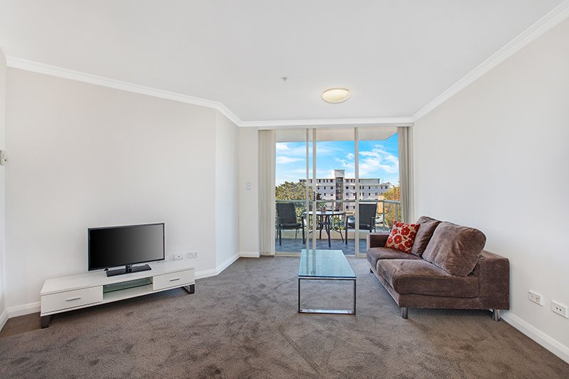 Photo - 28/257 Oxford Street, Bondi Junction NSW 2022 - Image 2