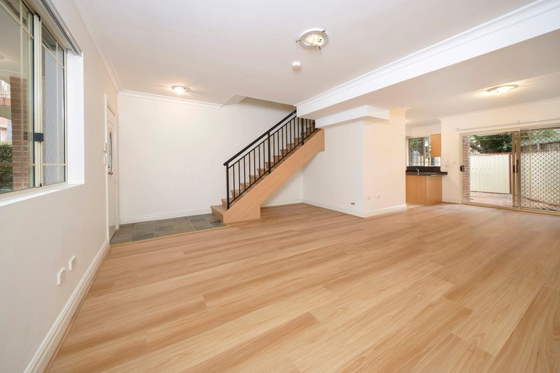 Photo - 28/26-32 High Street, Caringbah South NSW 2229 - Image 1