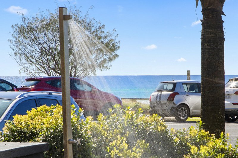 Photo - 2/828 Pacific Parade, Currumbin QLD 4223 - Image 11