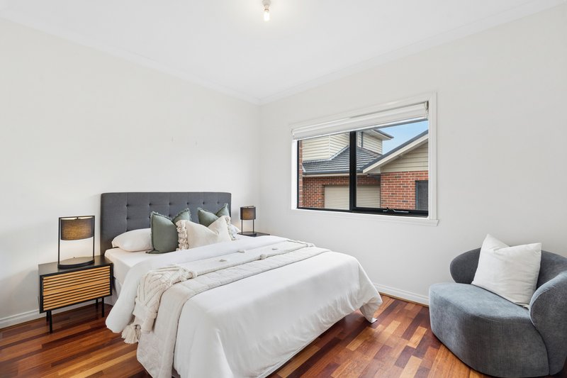 Photo - 2/83-85 Howard Street, Reservoir VIC 3073 - Image 5