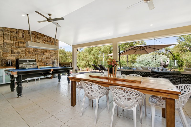 Photo - 283 Jim Whyte Way, Burua QLD 4680 - Image 4