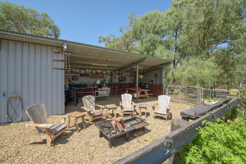 Photo - 283 Jim Whyte Way, Burua QLD 4680 - Image 17