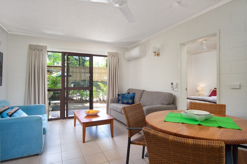 Photo - 2/83 Moore Street, Trinity Beach QLD 4879 - Image 4