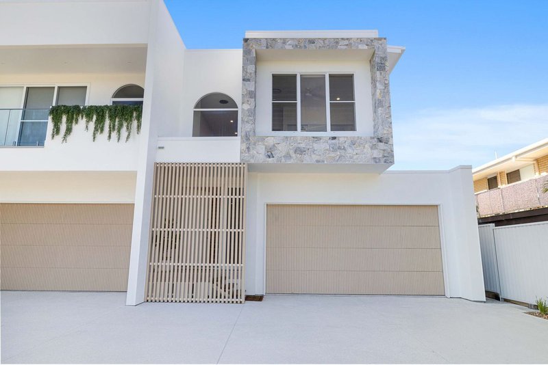 Photo - 2/83 Point Cartwright Drive, Buddina QLD 4575 - Image 2