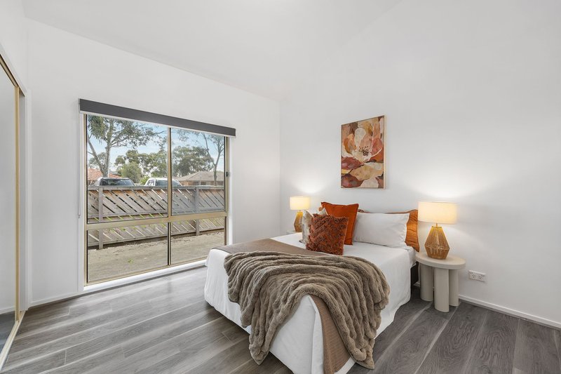 Photo - 2/83 Rufus Street, Epping VIC 3076 - Image 9