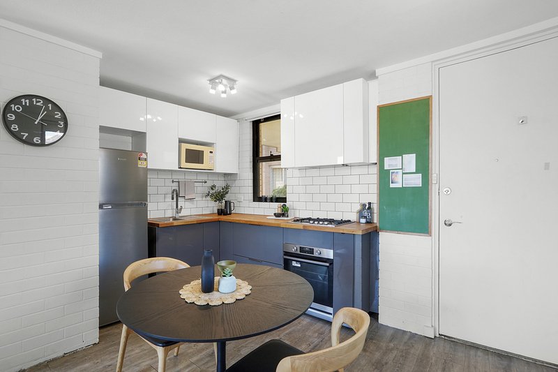 Photo - 28/3 Russell Avenue, North Perth WA 6006 - Image 4