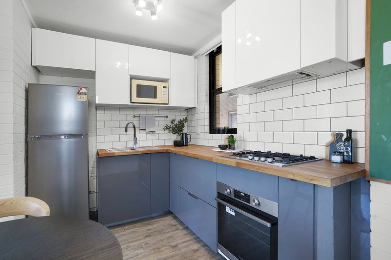 Photo - 28/3 Russell Avenue, North Perth WA 6006 - Image 5