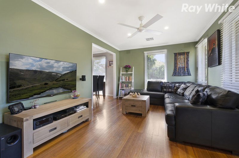 Photo - 283 Windermere Drive, Ferntree Gully VIC 3156 - Image 2