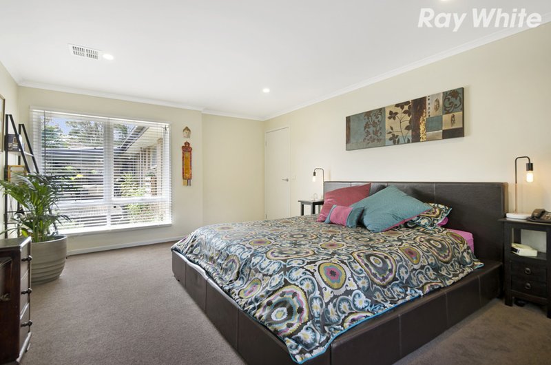 Photo - 283 Windermere Drive, Ferntree Gully VIC 3156 - Image 5