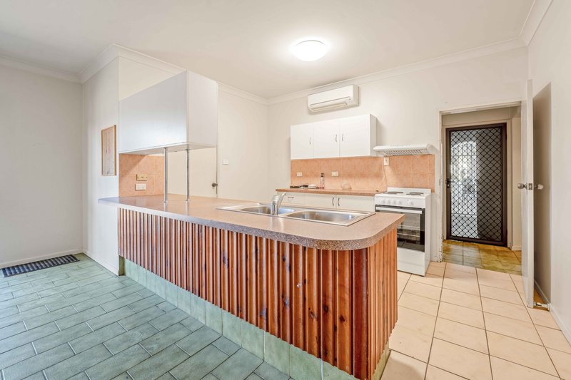 Photo - 28/35-37 Bruce Highway, Edmonton QLD 4869 - Image 3