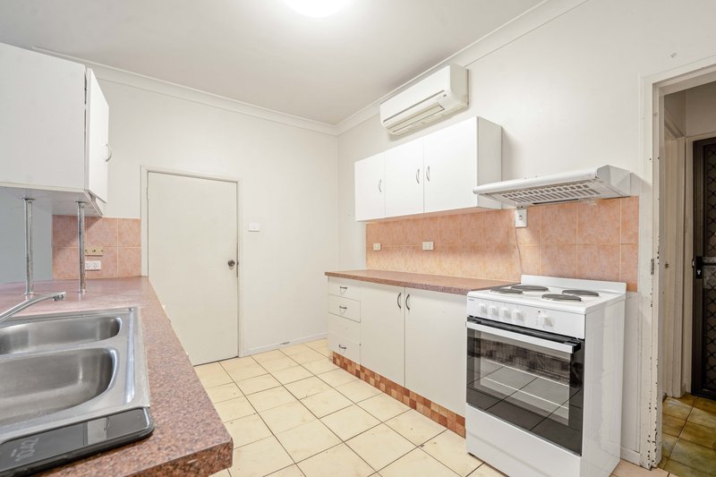 Photo - 28/35-37 Bruce Highway, Edmonton QLD 4869 - Image 4