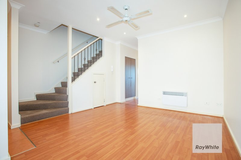Photo - 28/358 Sydenham Road, Sydenham VIC 3037 - Image 3