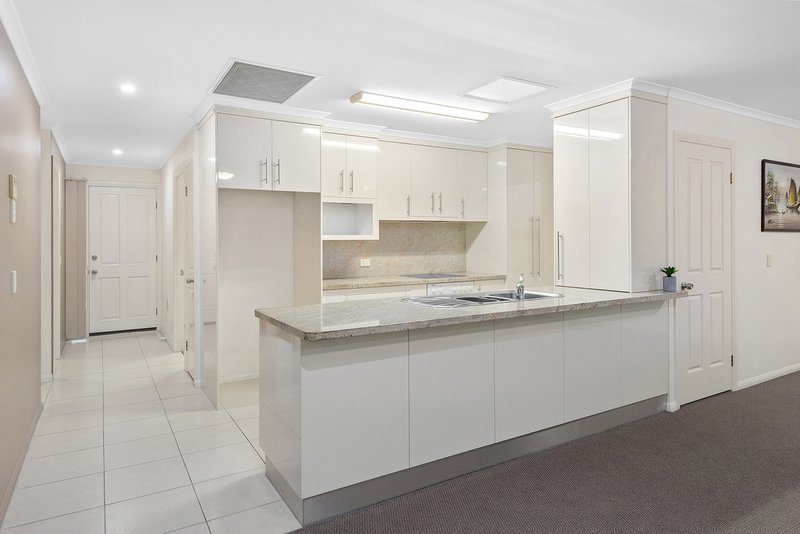 Photo - 28/39 Pitta Place, Carseldine QLD 4034 - Image 3