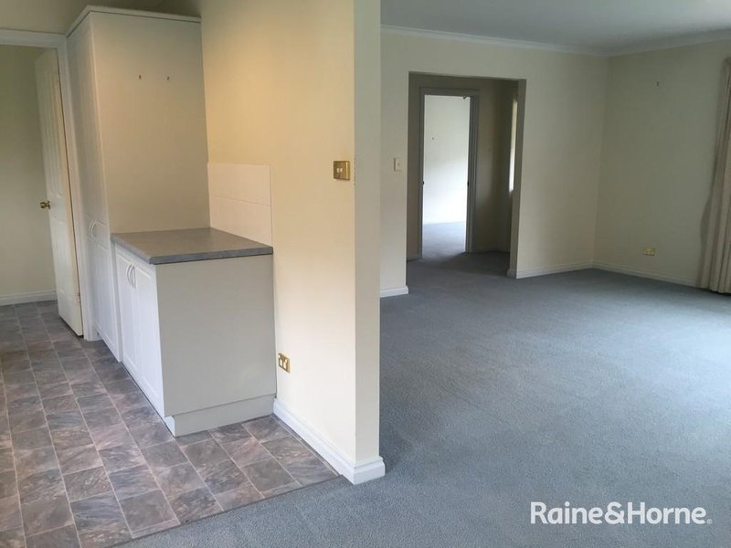 Photo - 2/83a Clinton Road, Geilston Bay TAS 7015 - Image 7