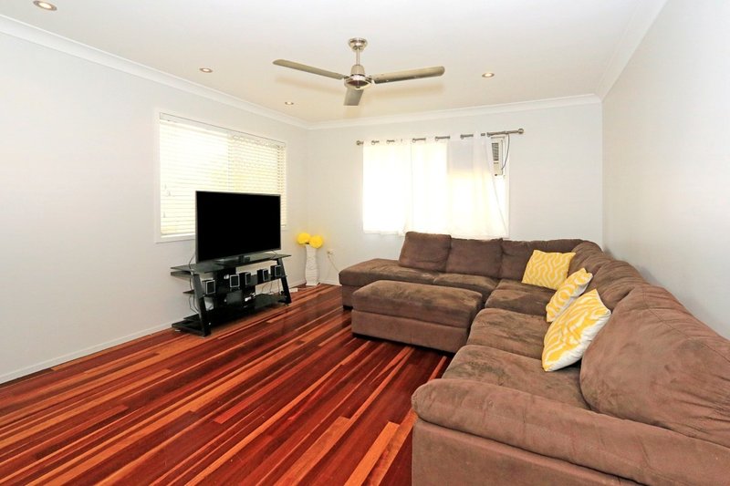 Photo - 283a Dunbar Street, Koongal QLD 4701 - Image 2