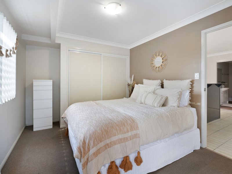 Photo - 28/4-8 Omeo Street, Macgregor QLD 4109 - Image 8