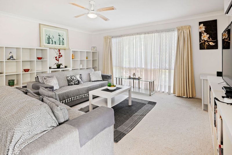 Photo - 2/84-86 Castile Crescent, Edens Landing QLD 4207 - Image 7