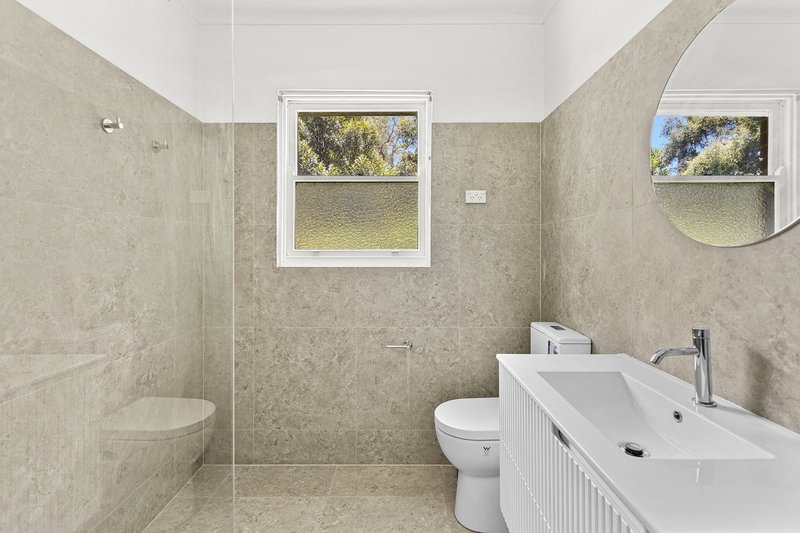 Photo - 284 Gipps Road, Keiraville NSW 2500 - Image 2