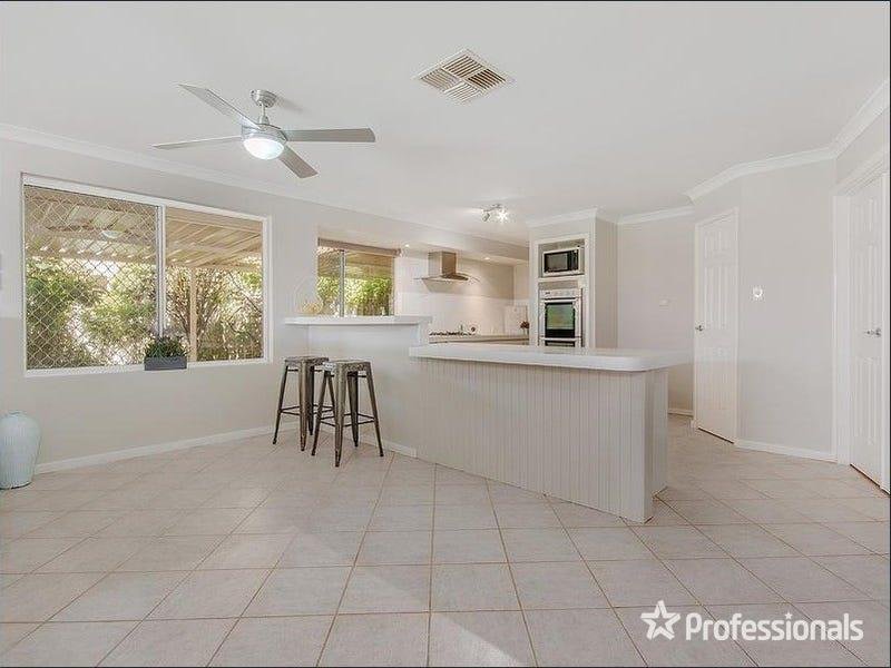 Photo - 284 Grand Ocean Boulevard, Port Kennedy WA 6172 - Image 4