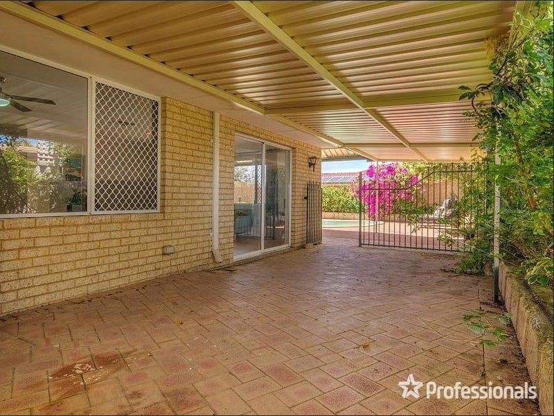 Photo - 284 Grand Ocean Boulevard, Port Kennedy WA 6172 - Image 16