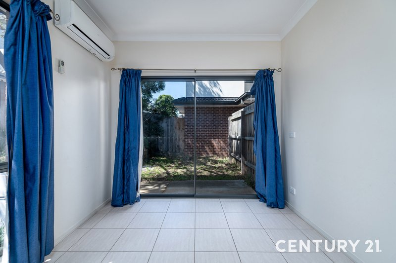 Photo - 2/84 Kanooka Grove, Clayton VIC 3168 - Image 6