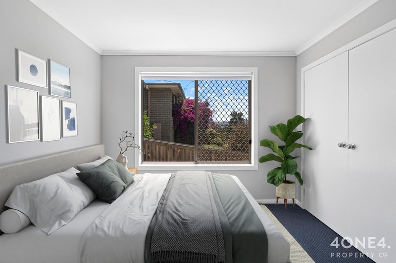 Photo - 2/84 Lamprill Circle, Herdsmans Cove TAS 7030 - Image 6