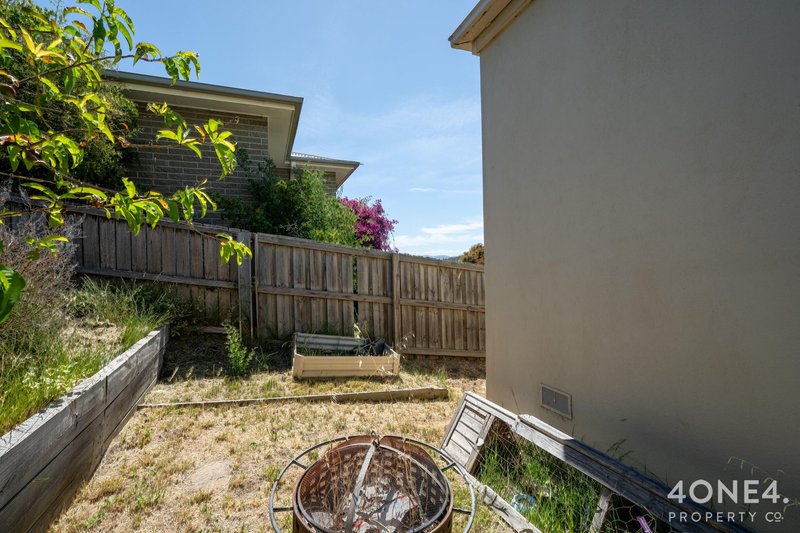 Photo - 2/84 Lamprill Circle, Herdsmans Cove TAS 7030 - Image 14