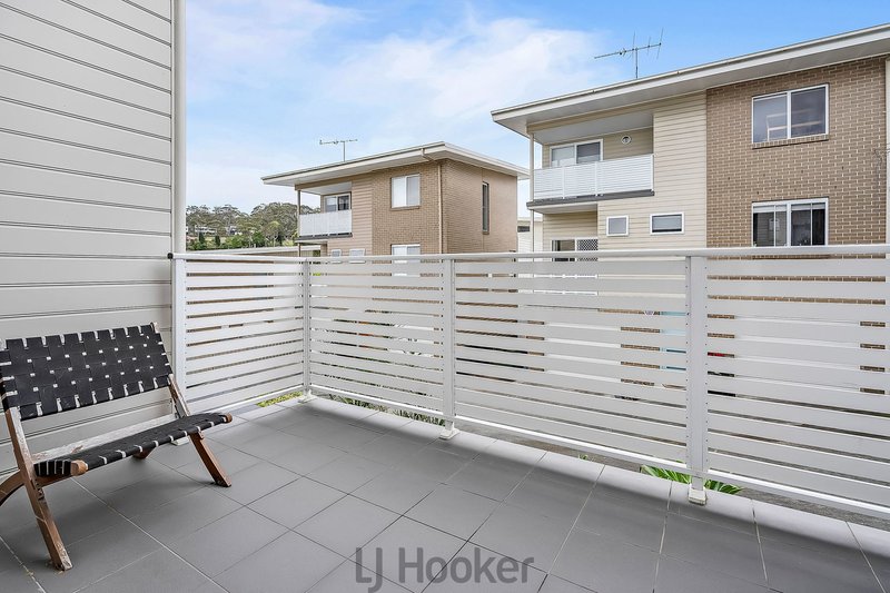 Photo - 28/4 Langdon Way, Mount Hutton NSW 2290 - Image 10