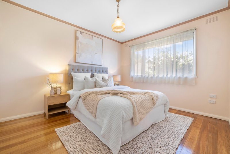 Photo - 2/84 Lower Dandenong Road, Parkdale VIC 3195 - Image 8