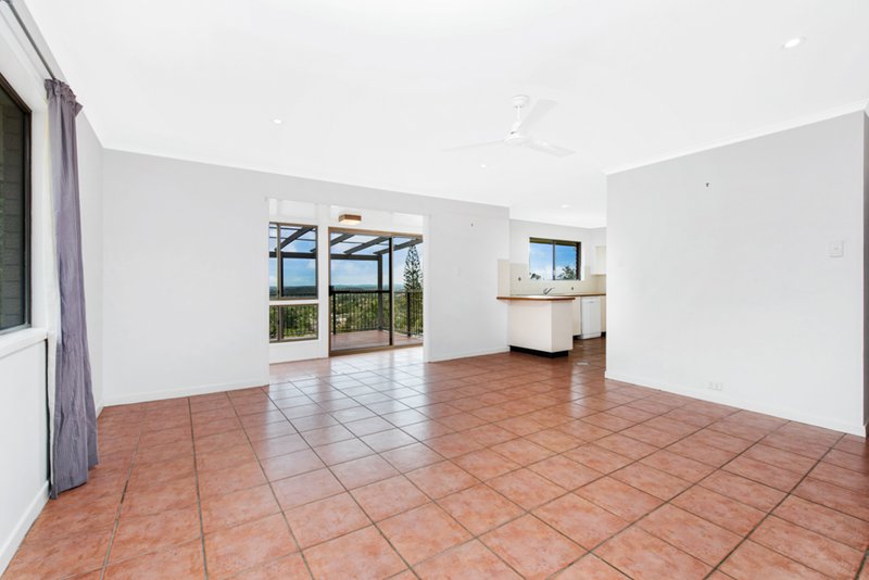 Photo - 284 Mooloolaba Road, Buderim QLD 4556 - Image 6