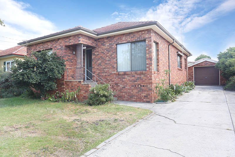 Photo - 284 Quarry Road, Ryde NSW 2112 - Image 1