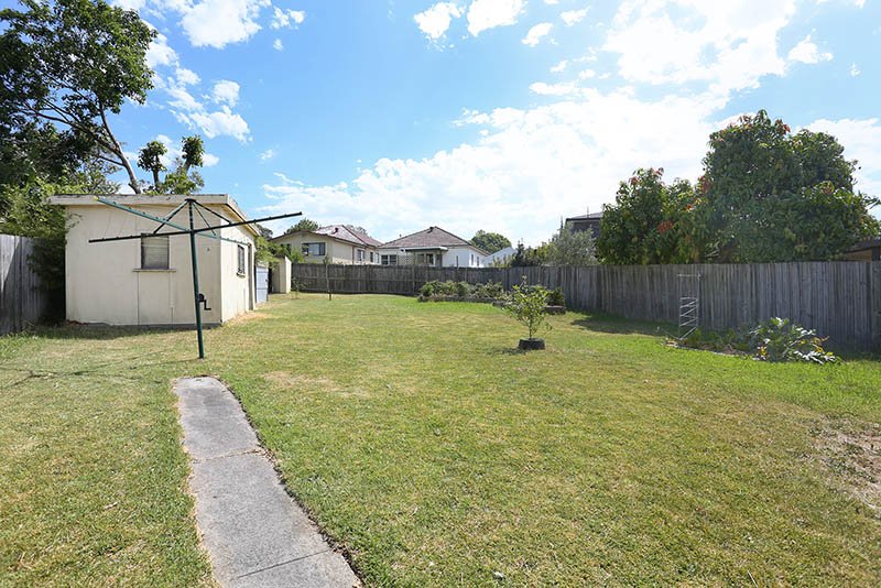 Photo - 284 Quarry Road, Ryde NSW 2112 - Image 3