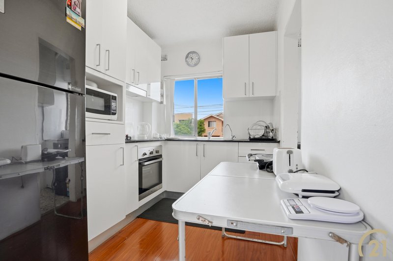 Photo - 2/84 Sackville Street, Fairfield NSW 2165 - Image 4