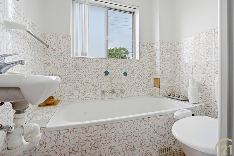 Photo - 2/84 Sackville Street, Fairfield NSW 2165 - Image 7