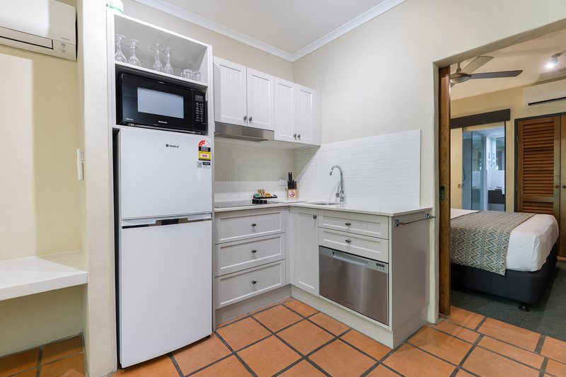 Photo - 28/41 Macrossan Street (Villa San Michele) , Port Douglas QLD 4877 - Image 7