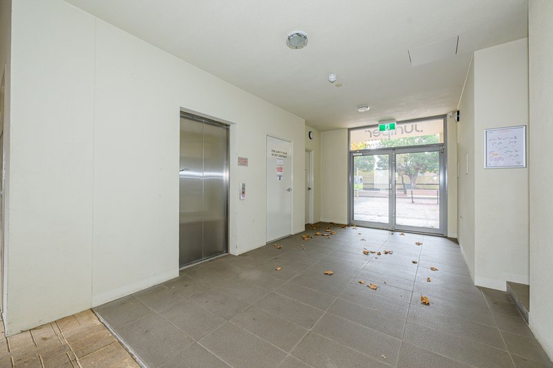 Photo - 28/42 The Crescent, Midland WA 6056 - Image 3