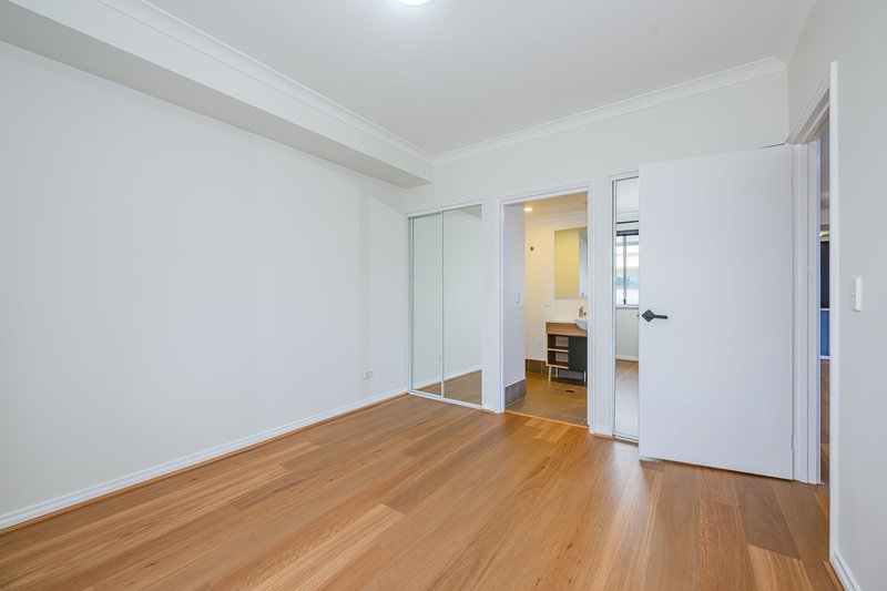 Photo - 28/42 The Crescent, Midland WA 6056 - Image 13