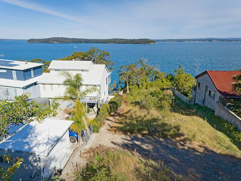 Photo - 284a Dobell Drive, Wangi Wangi NSW 2267 - Image 1