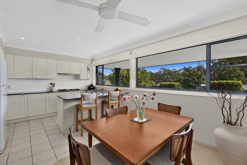 Photo - 2/85-89 Willoughby Road, Terrigal NSW 2260 - Image 5