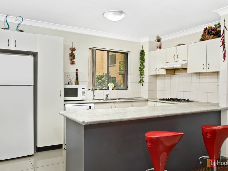 28/5-9 Fourth Avenue, Blacktown NSW 2148