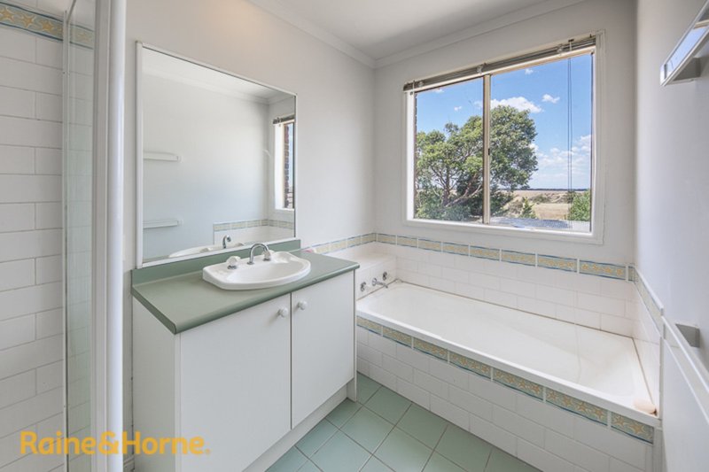 Photo - 285 Glencoe Drive, Diggers Rest VIC 3427 - Image 11