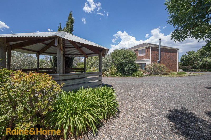 Photo - 285 Glencoe Drive, Diggers Rest VIC 3427 - Image 18