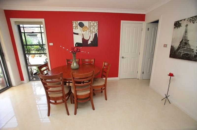 Photo - 2/85 Gungah Bay Road, Oatley NSW 2223 - Image 4