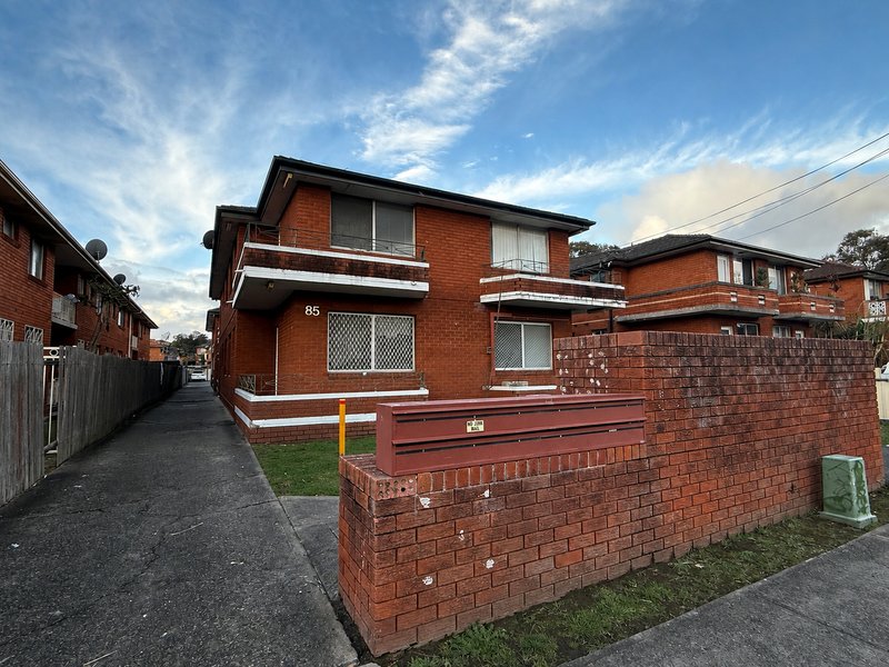 Photo - 2/85 Hampden Road, Lakemba NSW 2195 - Image 1