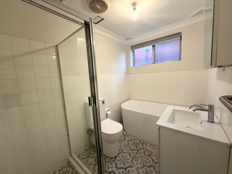 Photo - 2/85 Hampden Road, Lakemba NSW 2195 - Image 6